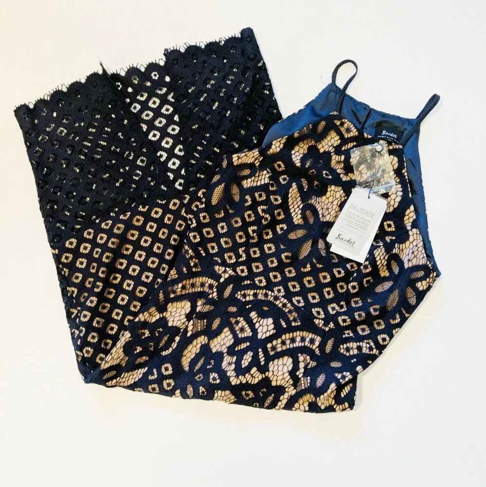 Bardot Mila Lace Halter Open Back Elegant Dress - Picture 7 of 7